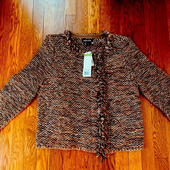 Paper White NWT zip closure cardigan sweater size large. - Picture 1 of 9